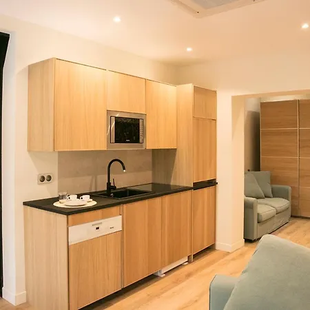 2 Opera New 2-3 For 4 Guests Paris