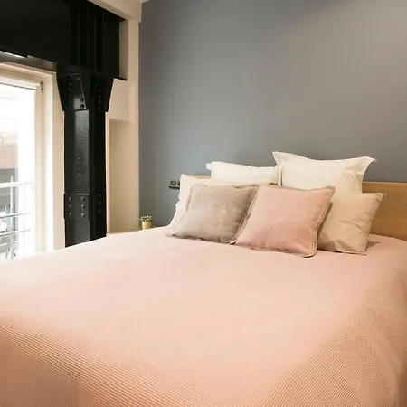 Apartment 2 Opera New 2-3 For 4 Guests *